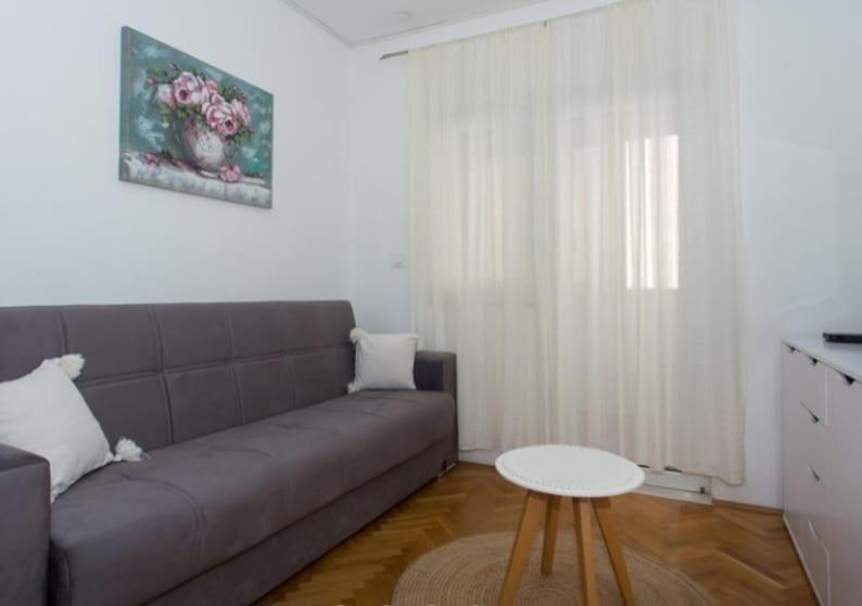 Michael Apartment โอมิช ภายนอก รูปภาพ